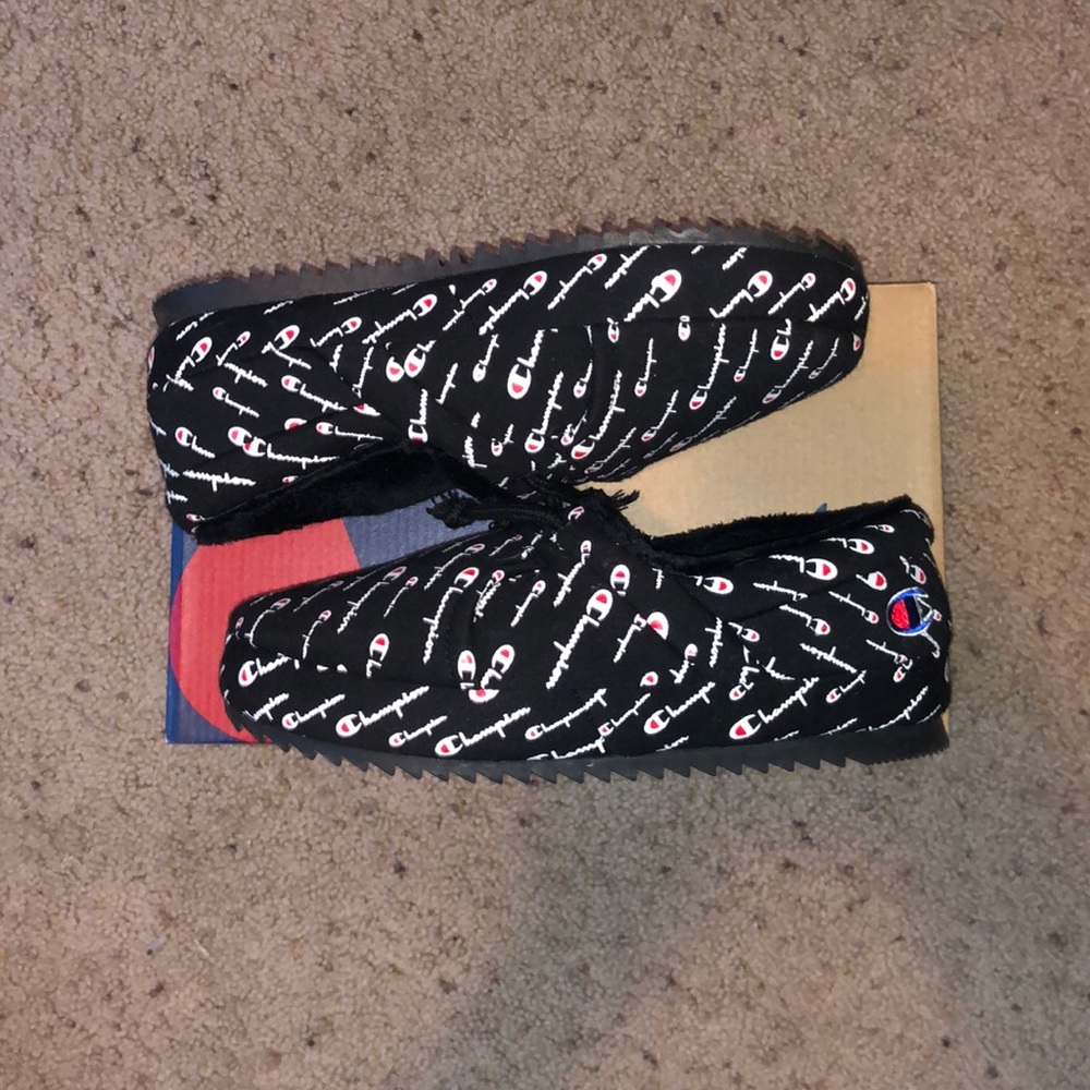 Champion Slippers University